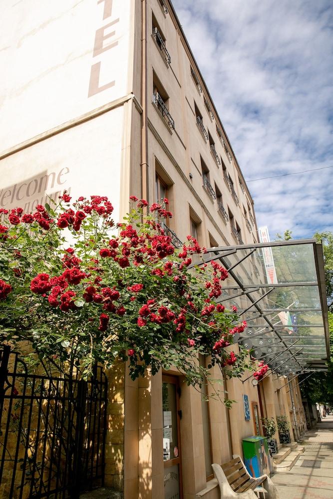 hotel