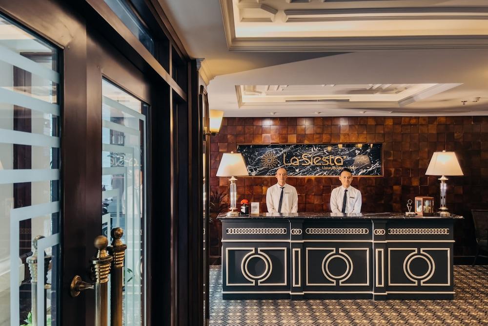 lobby