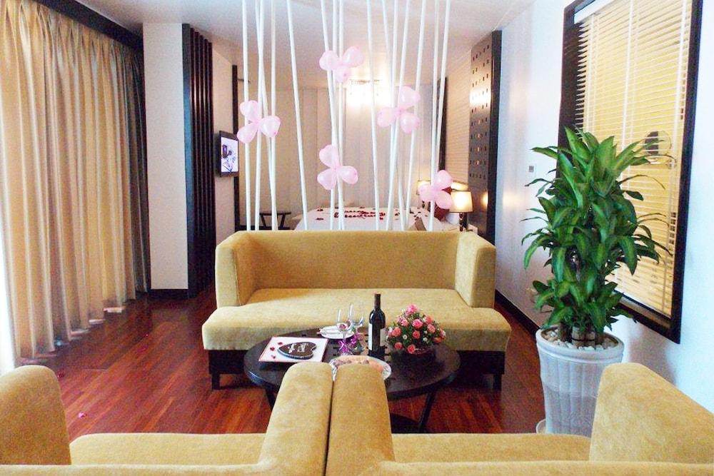 lounge