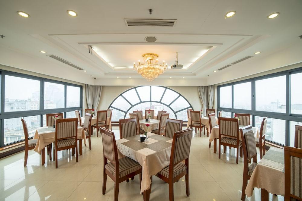 restaurant-cafeteria