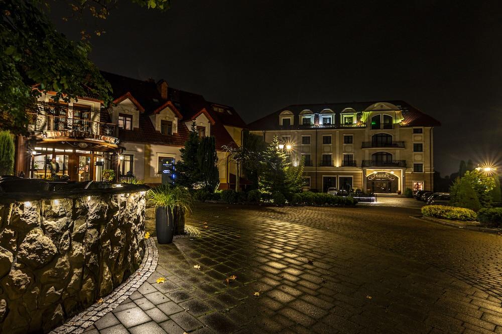 hotel