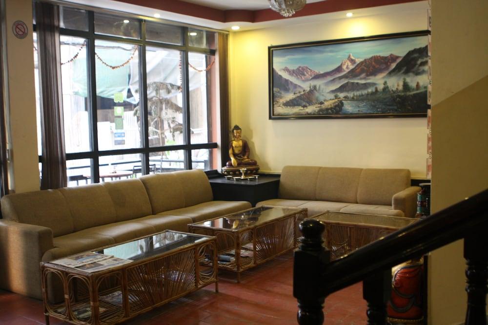 lounge