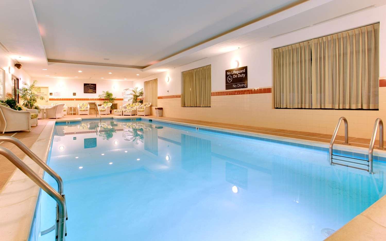 swimming pool spa