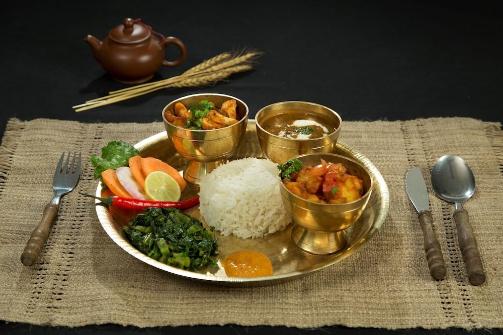restaurant cafeteria