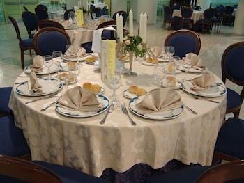 restaurant-cafeteria
