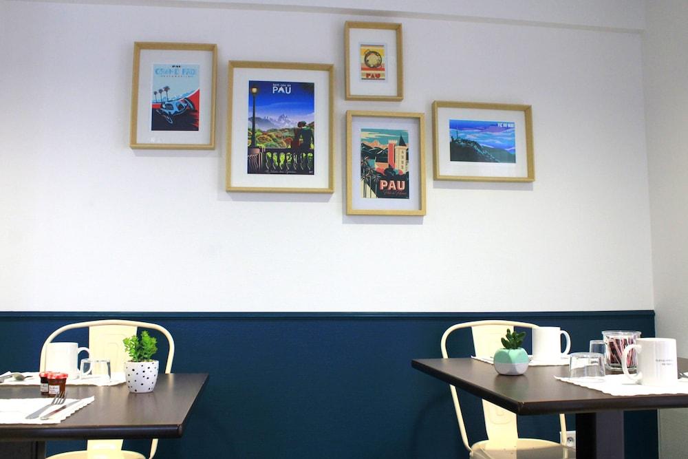 restaurant-cafeteria
