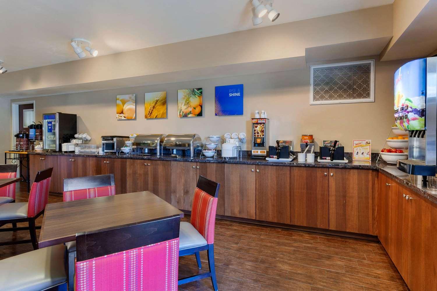 restaurant cafeteria