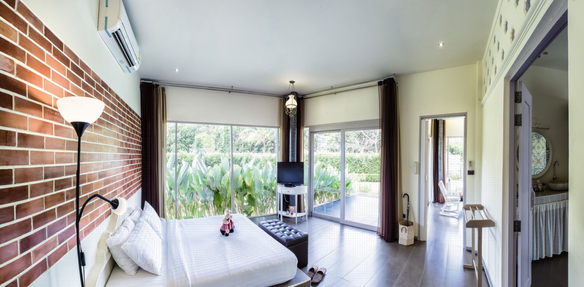 rooms