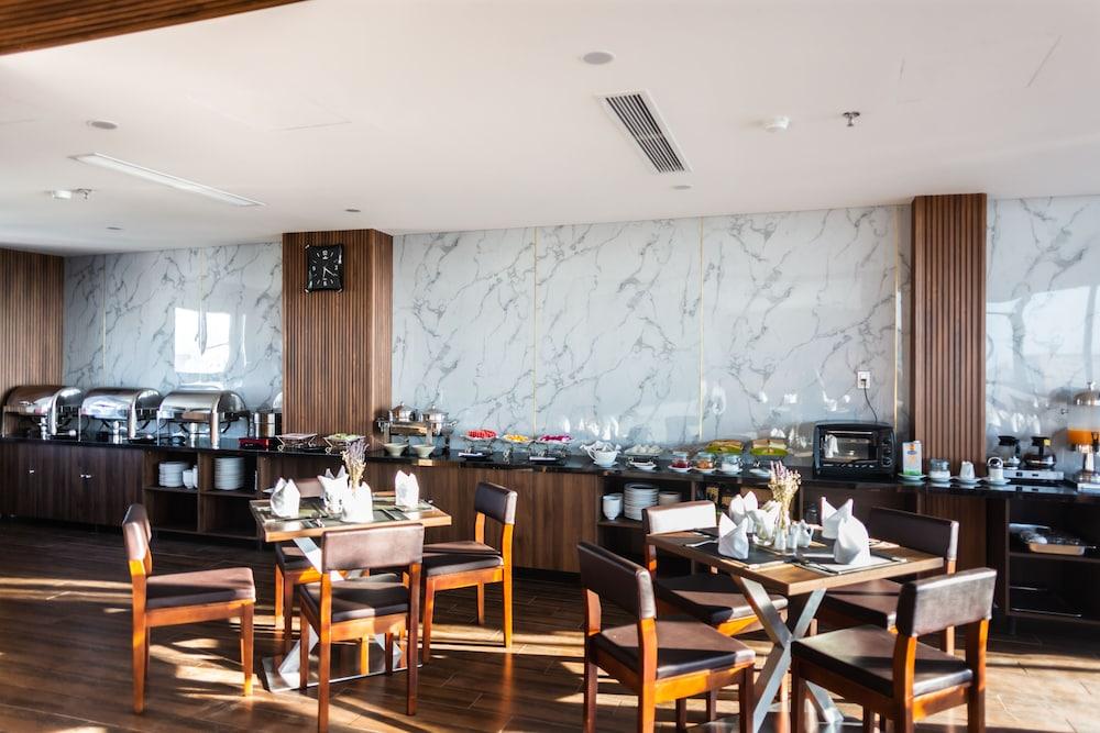 restaurant-cafeteria