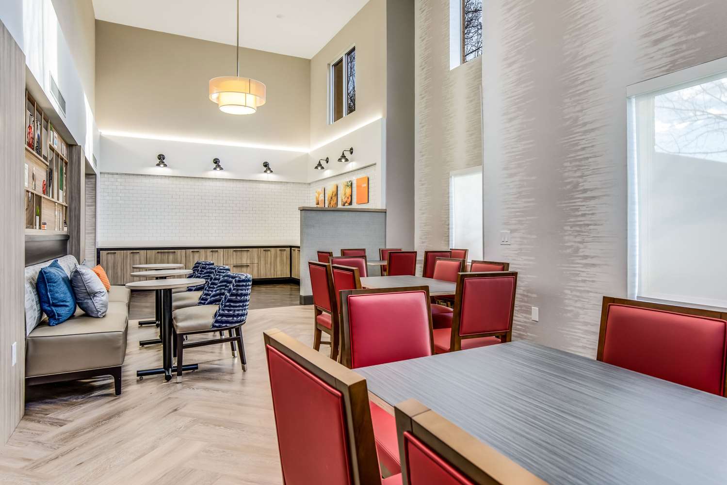 restaurant cafeteria