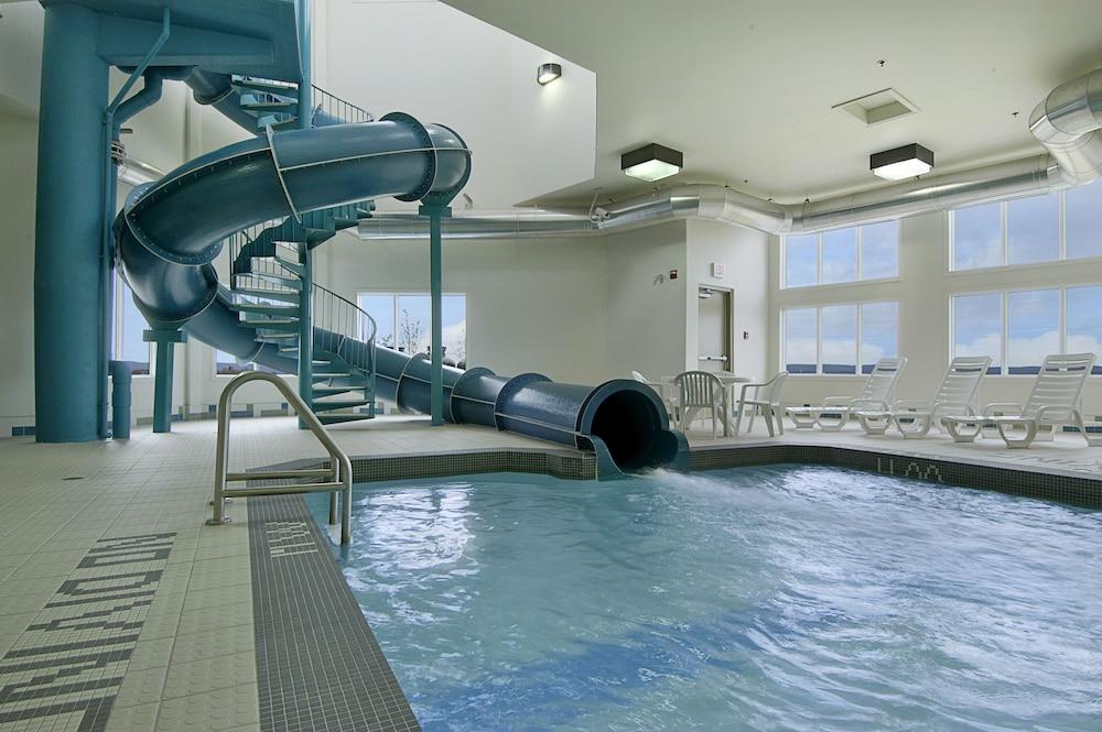 swimming pool spa