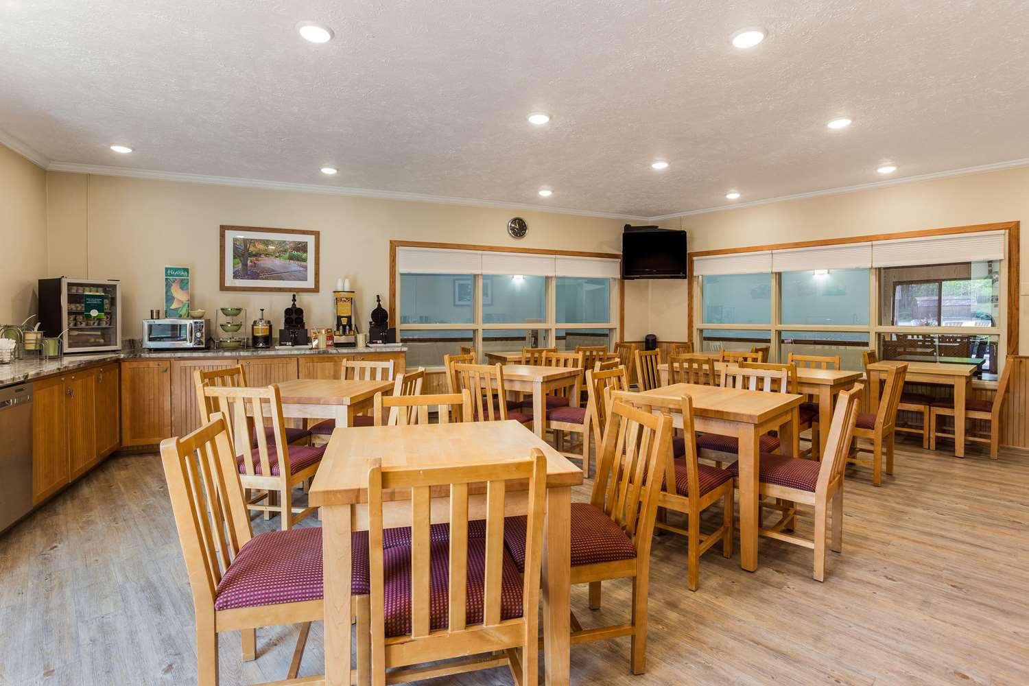 restaurant cafeteria