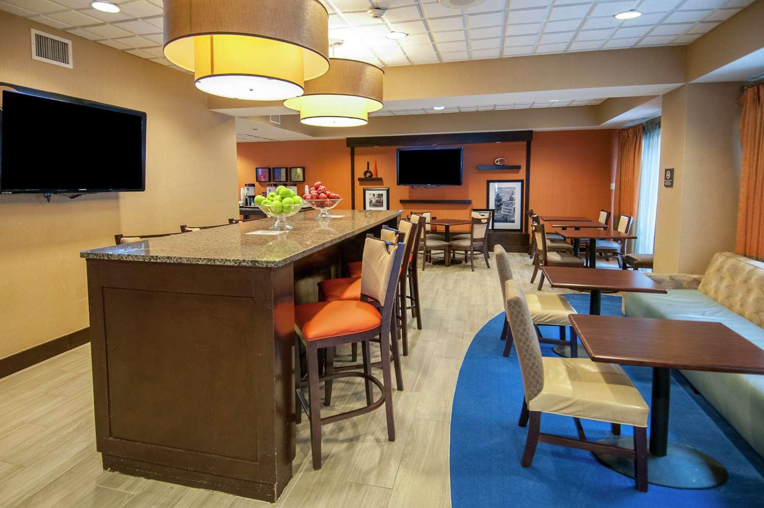 restaurant cafeteria