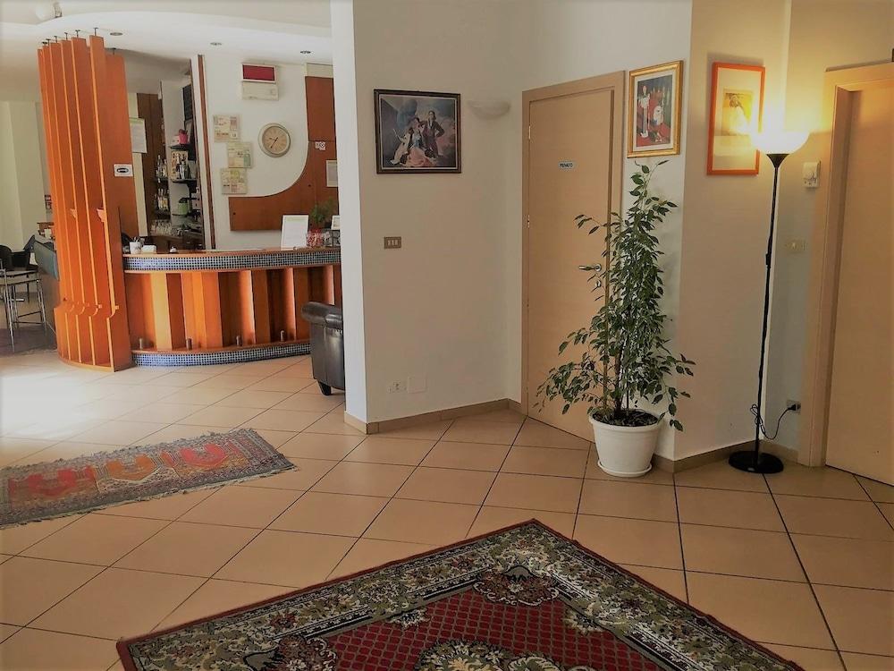 lobby