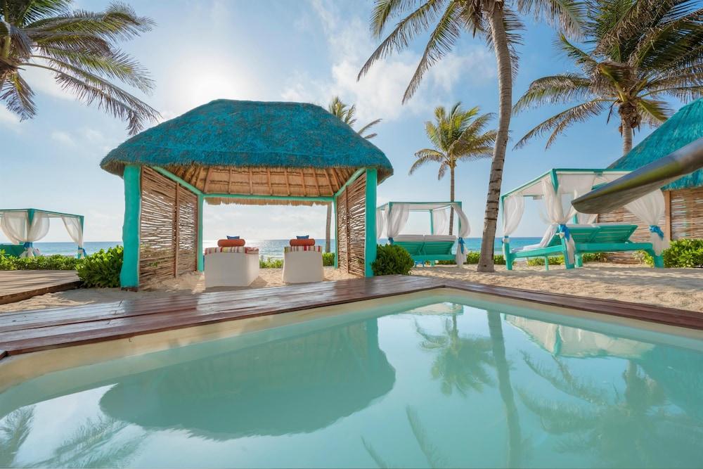 swimming pool spa