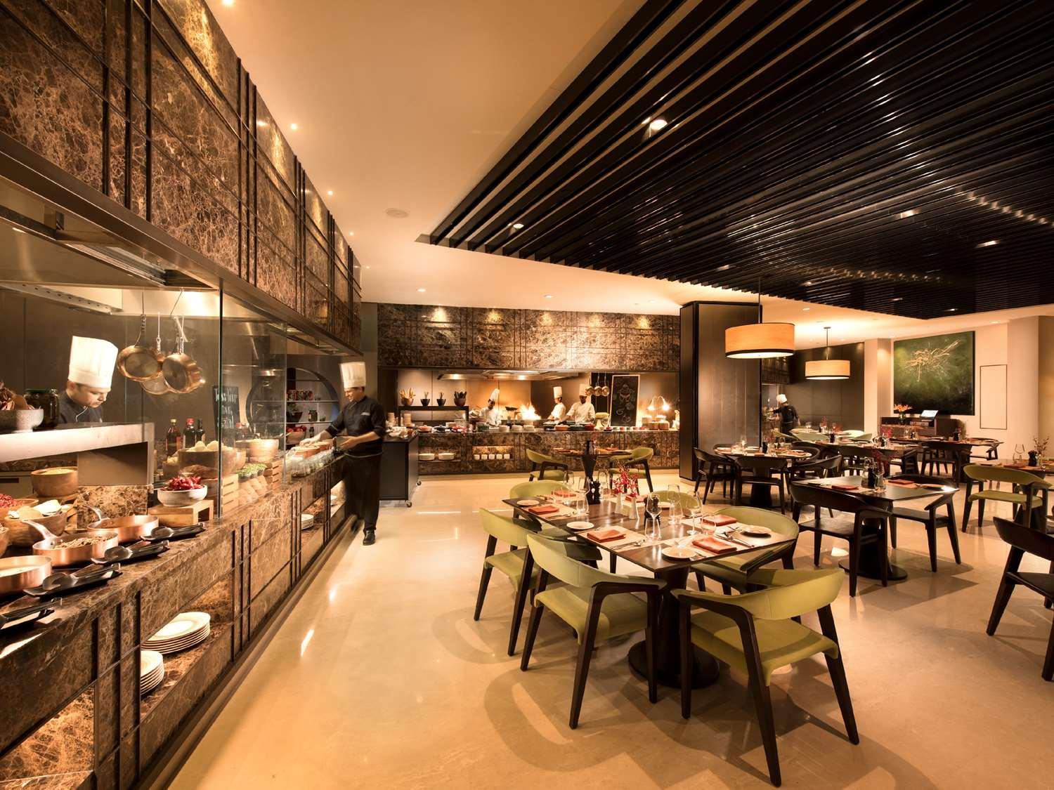 restaurant cafeteria