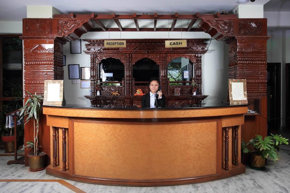 lobby