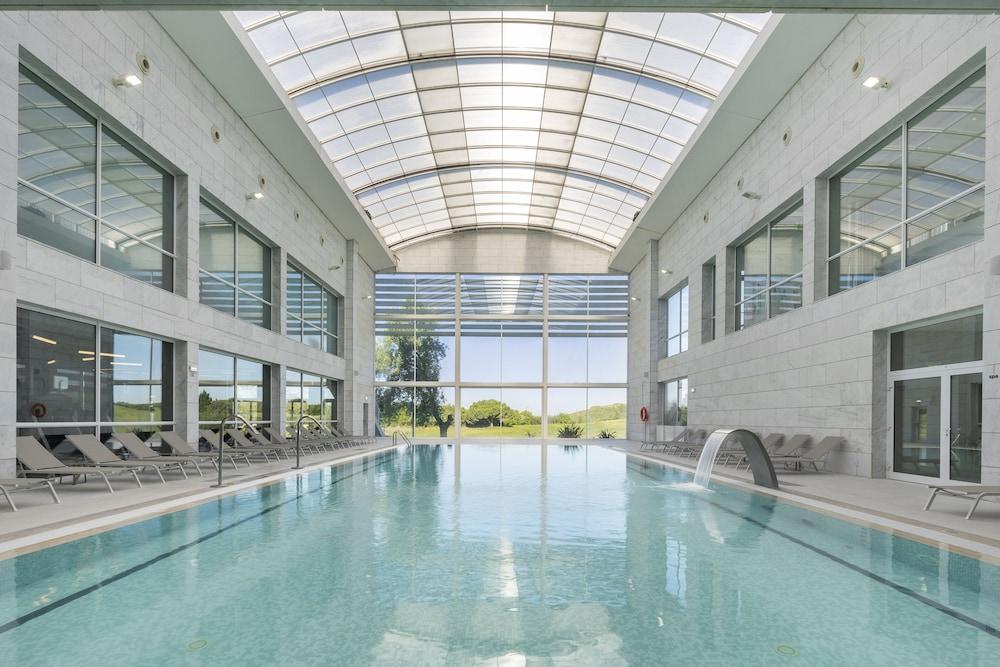 swimming pool spa