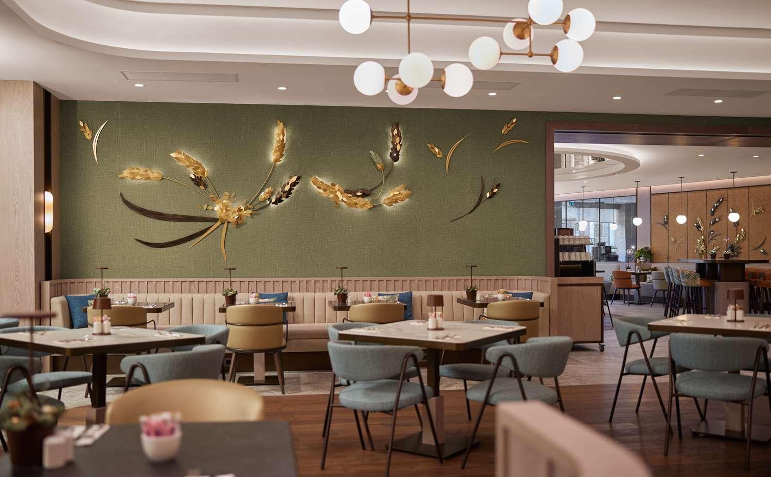 restaurant cafeteria