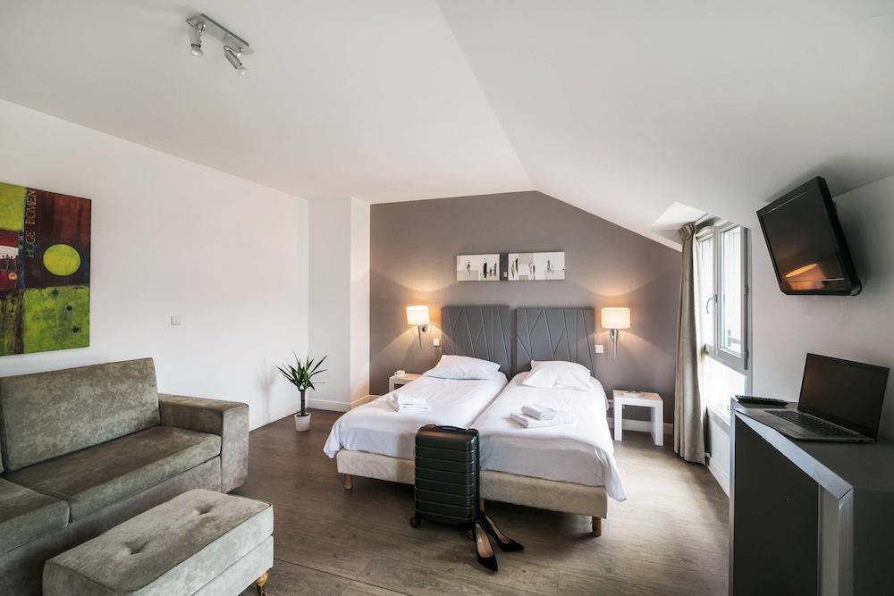 rooms
