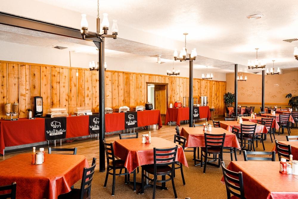 restaurant-cafeteria