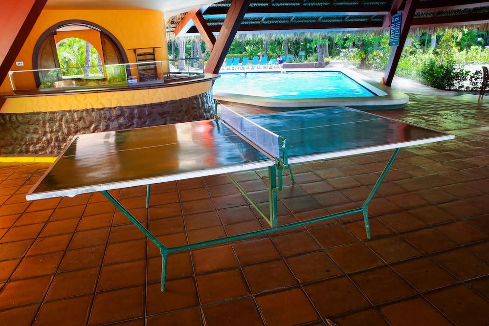 swimming pool spa