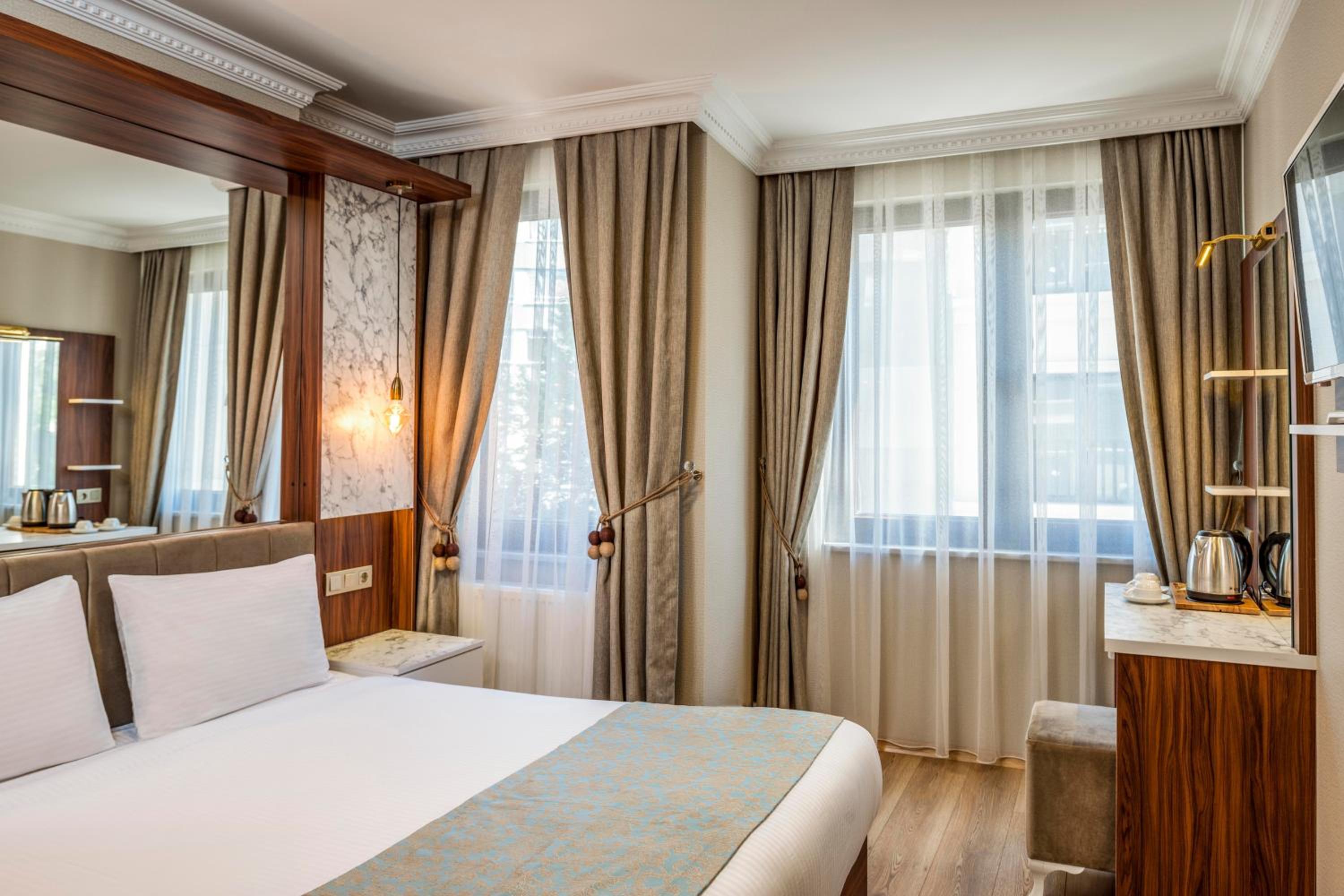 rooms