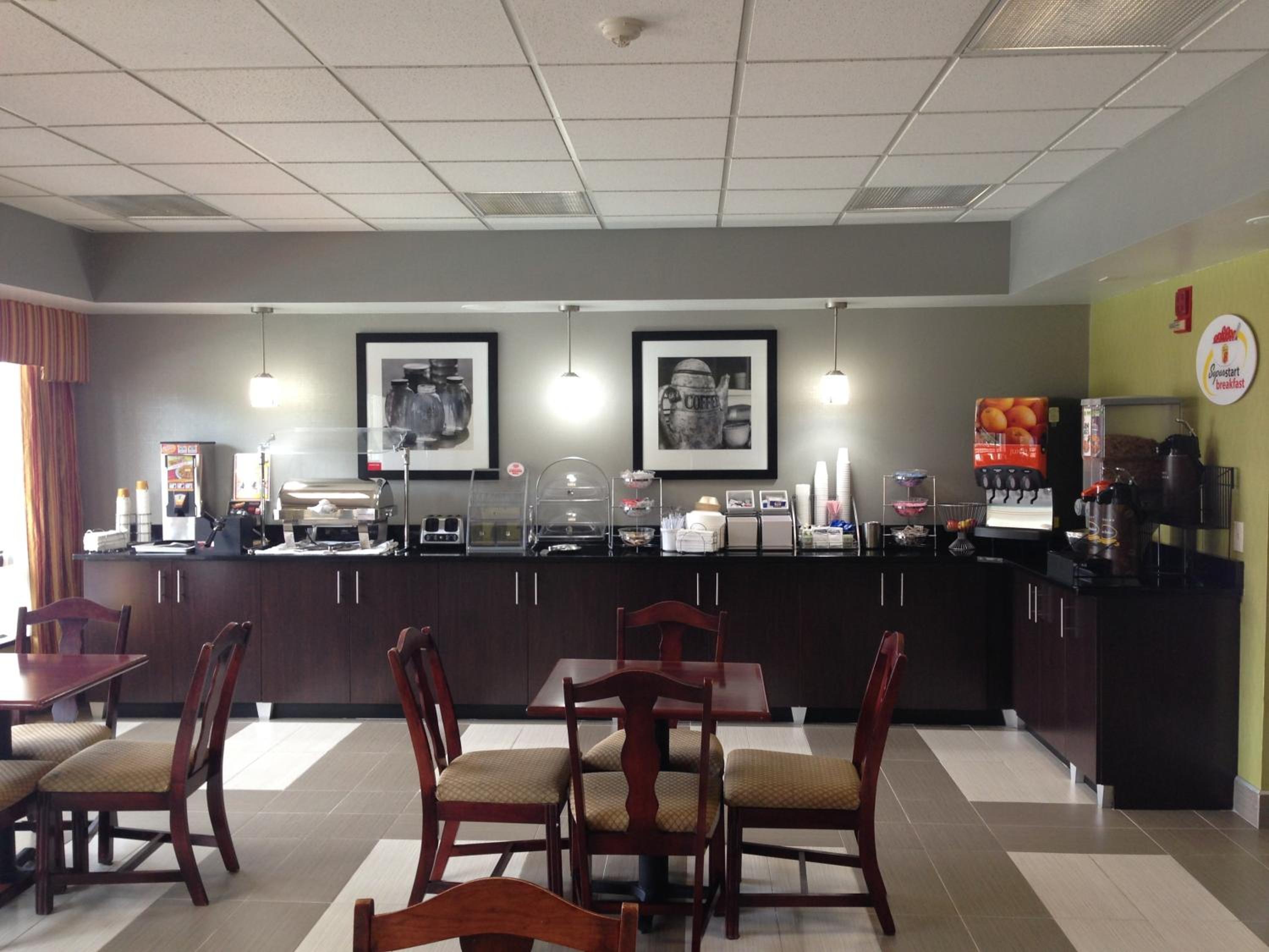 restaurant cafeteria