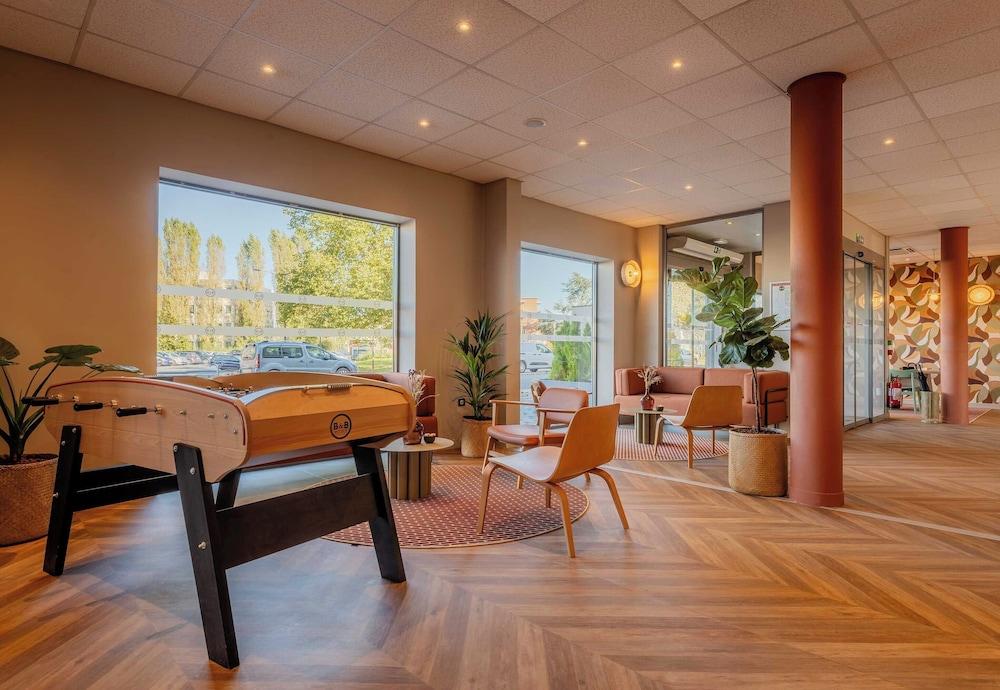 lounge