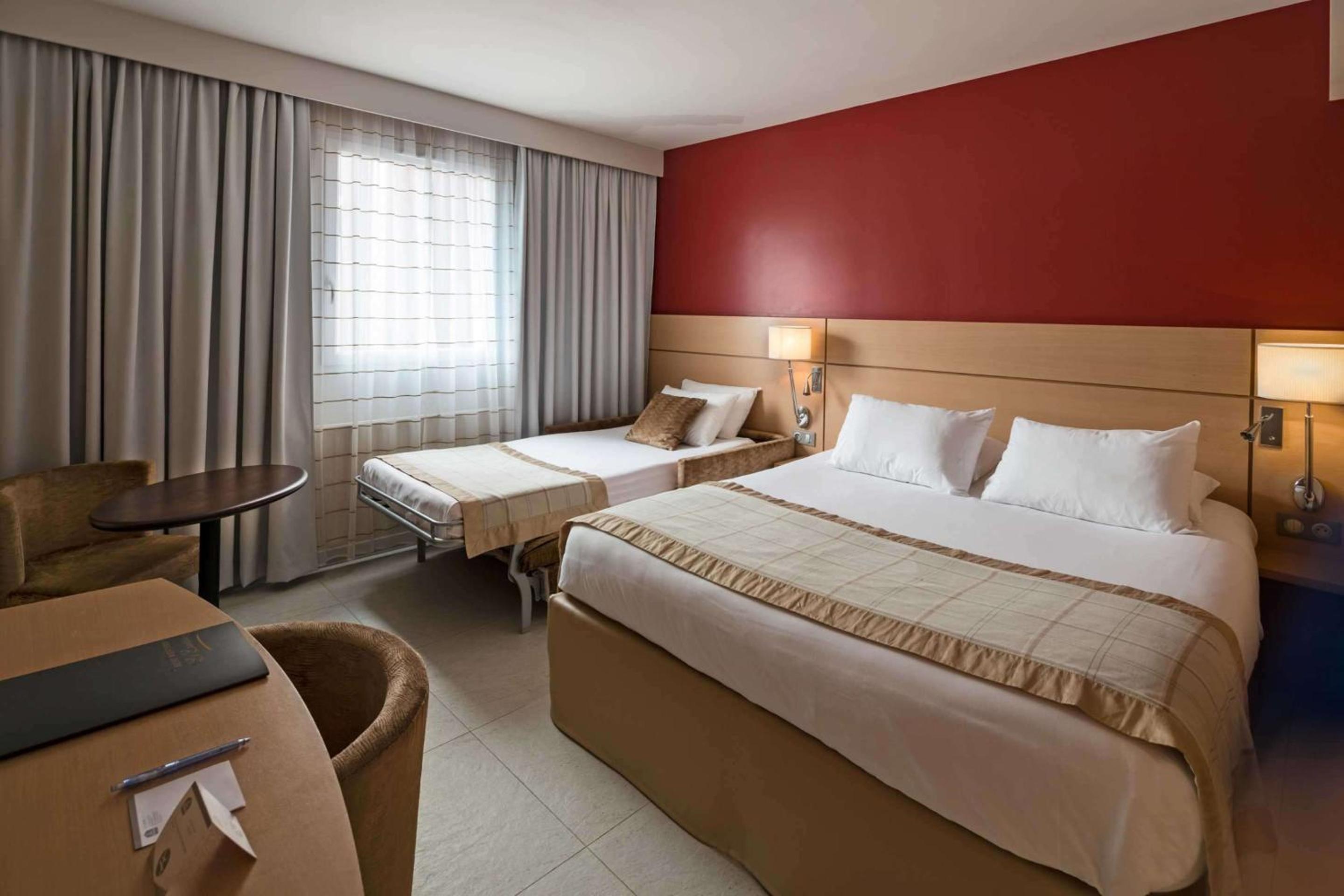 rooms