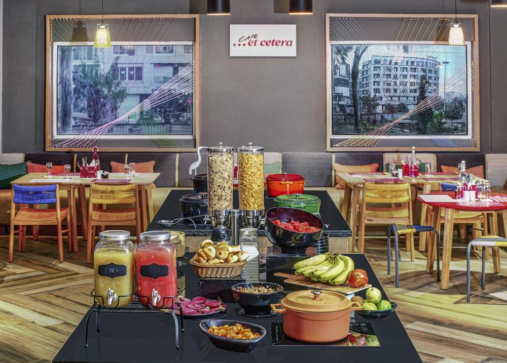 restaurant-cafeteria