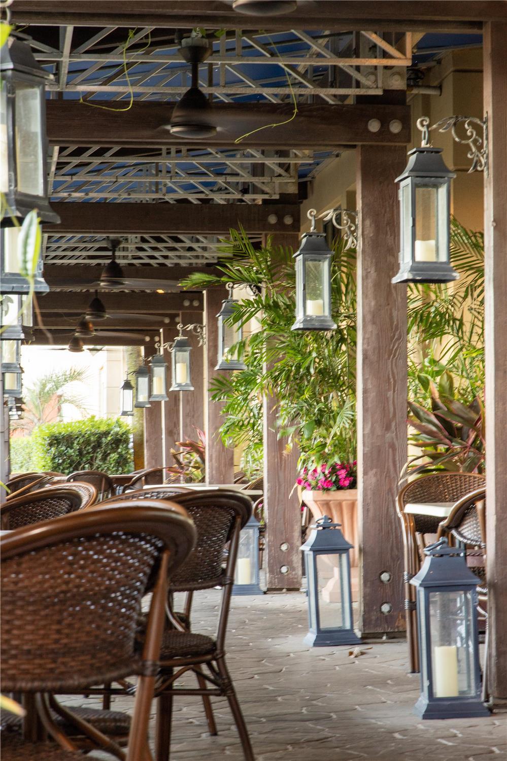 restaurant cafeteria