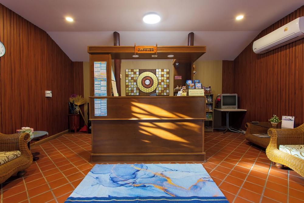lobby
