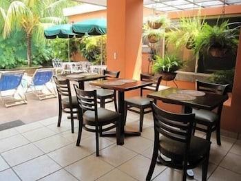 restaurant-cafeteria