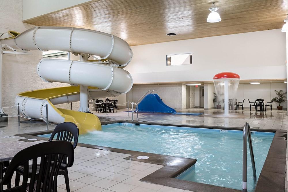 swimming pool spa
