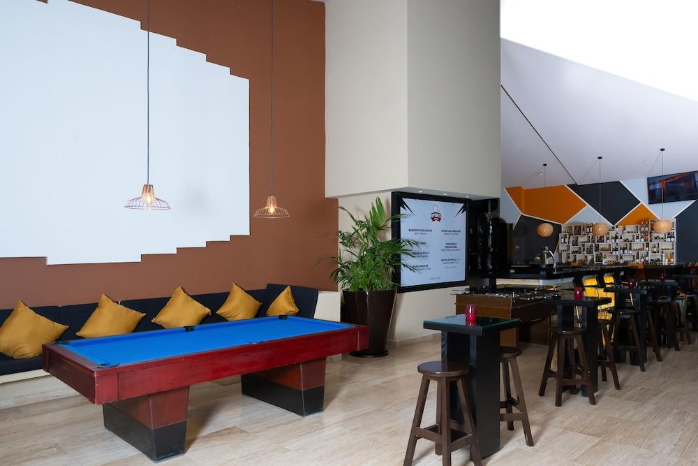 lounge