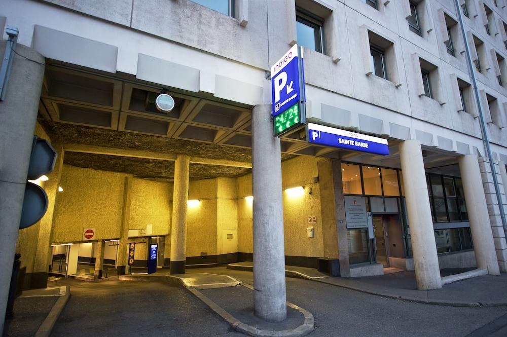 hotel