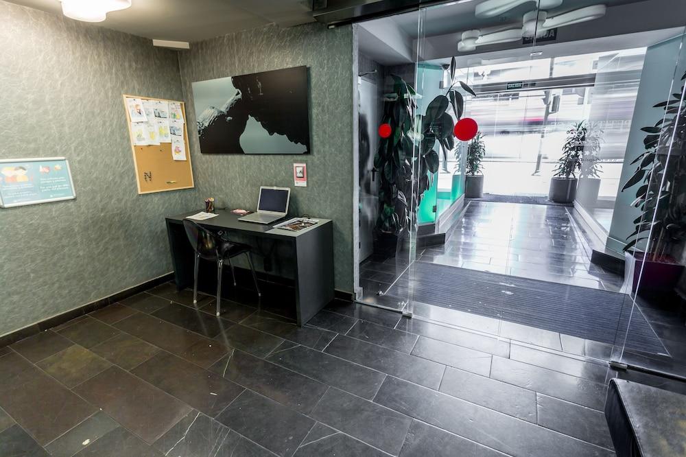lobby