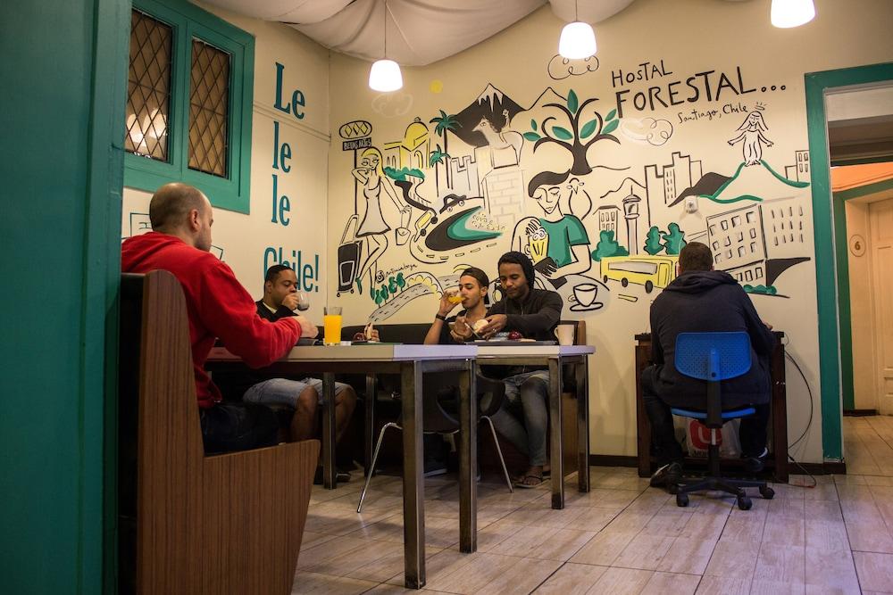 restaurant cafeteria