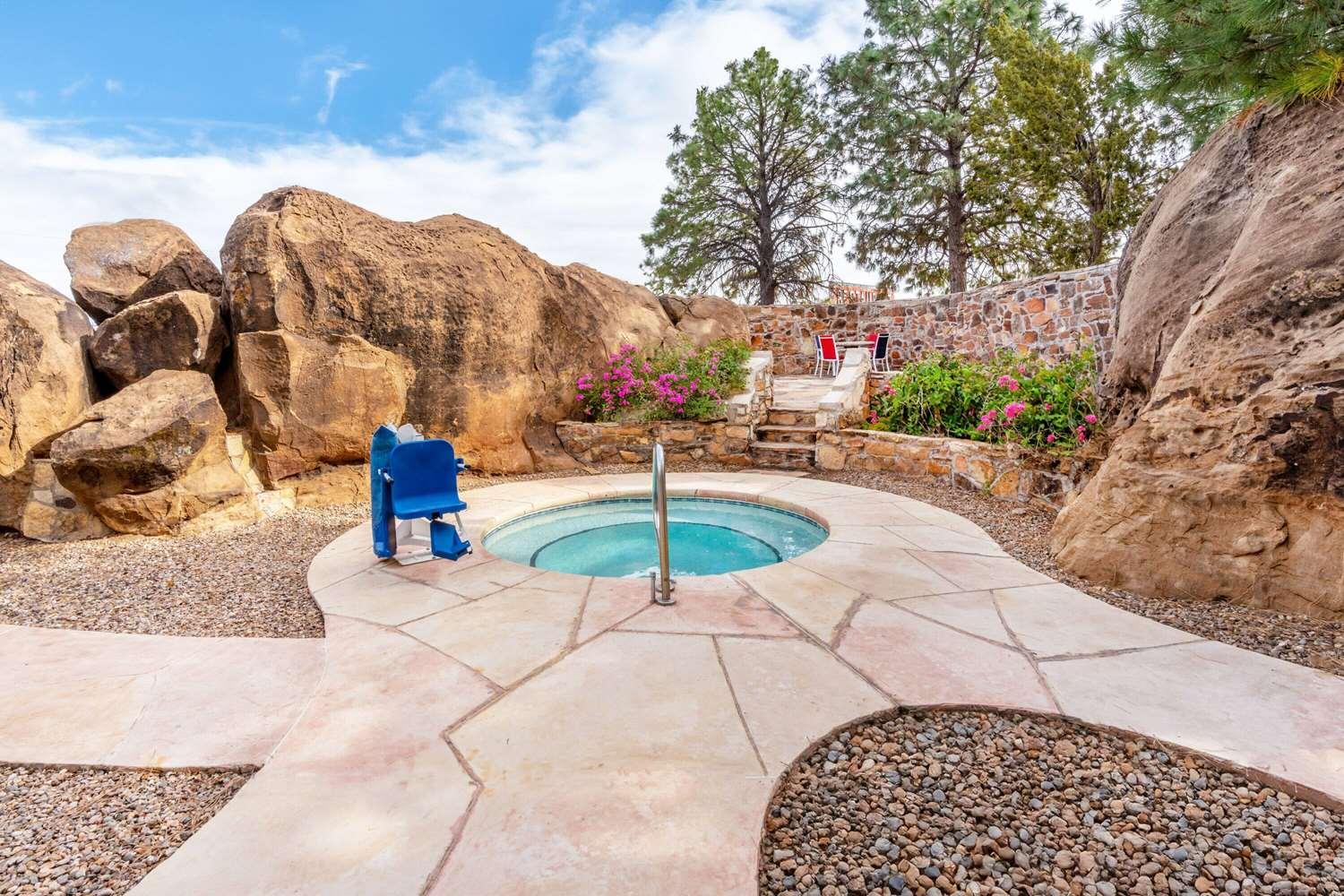 swimming pool spa