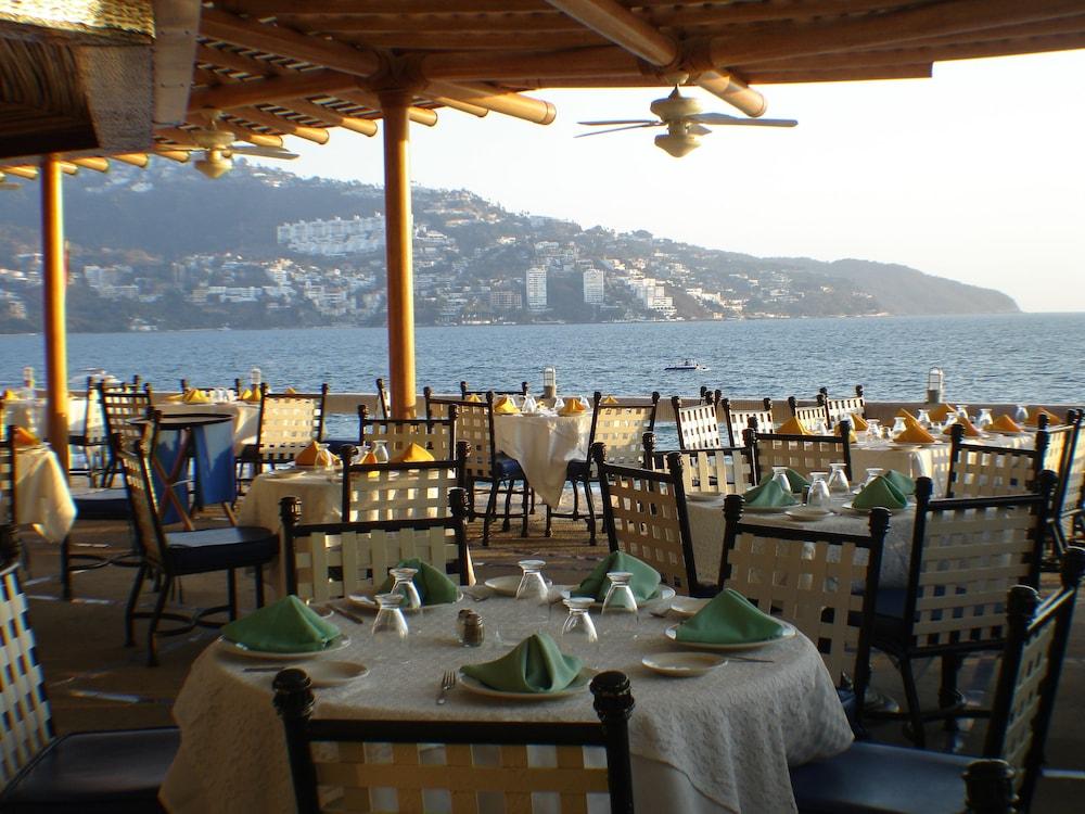restaurant-cafeteria