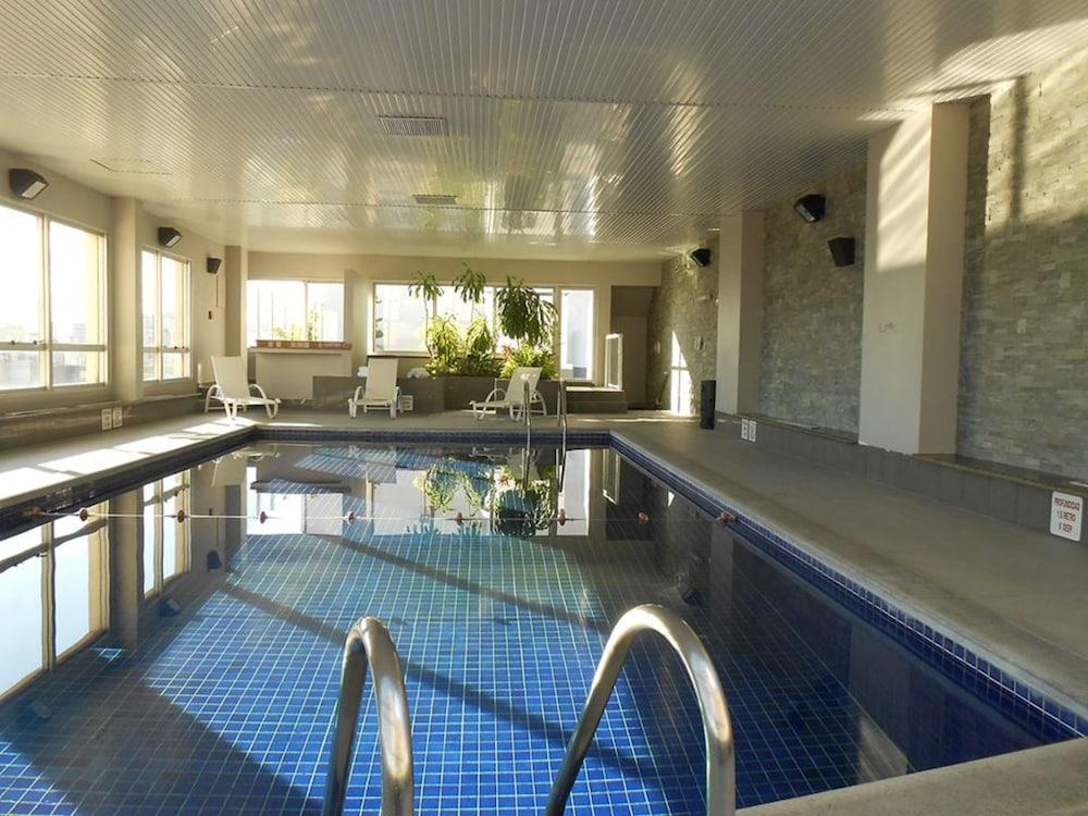 swimming pool spa