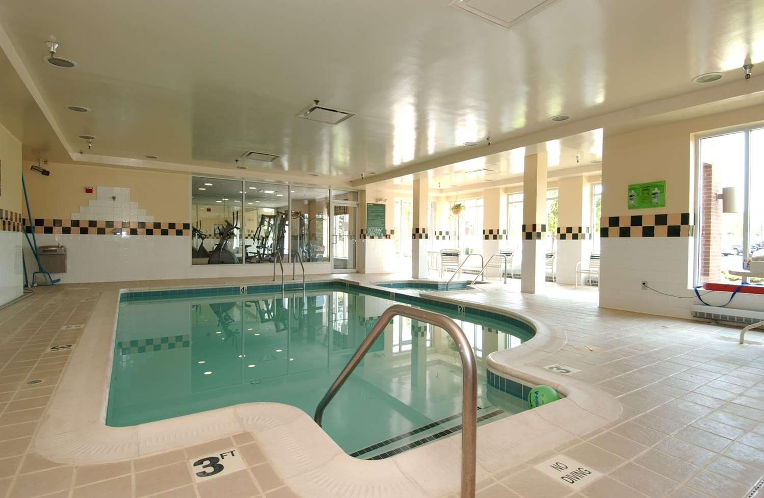 swimming pool spa