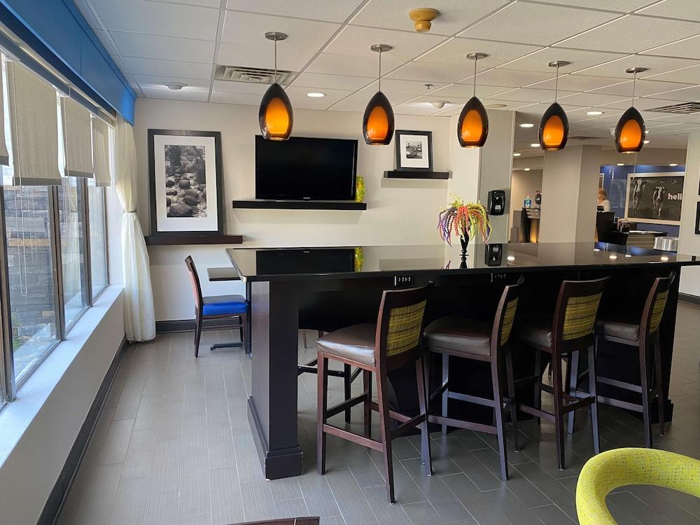 restaurant-cafeteria
