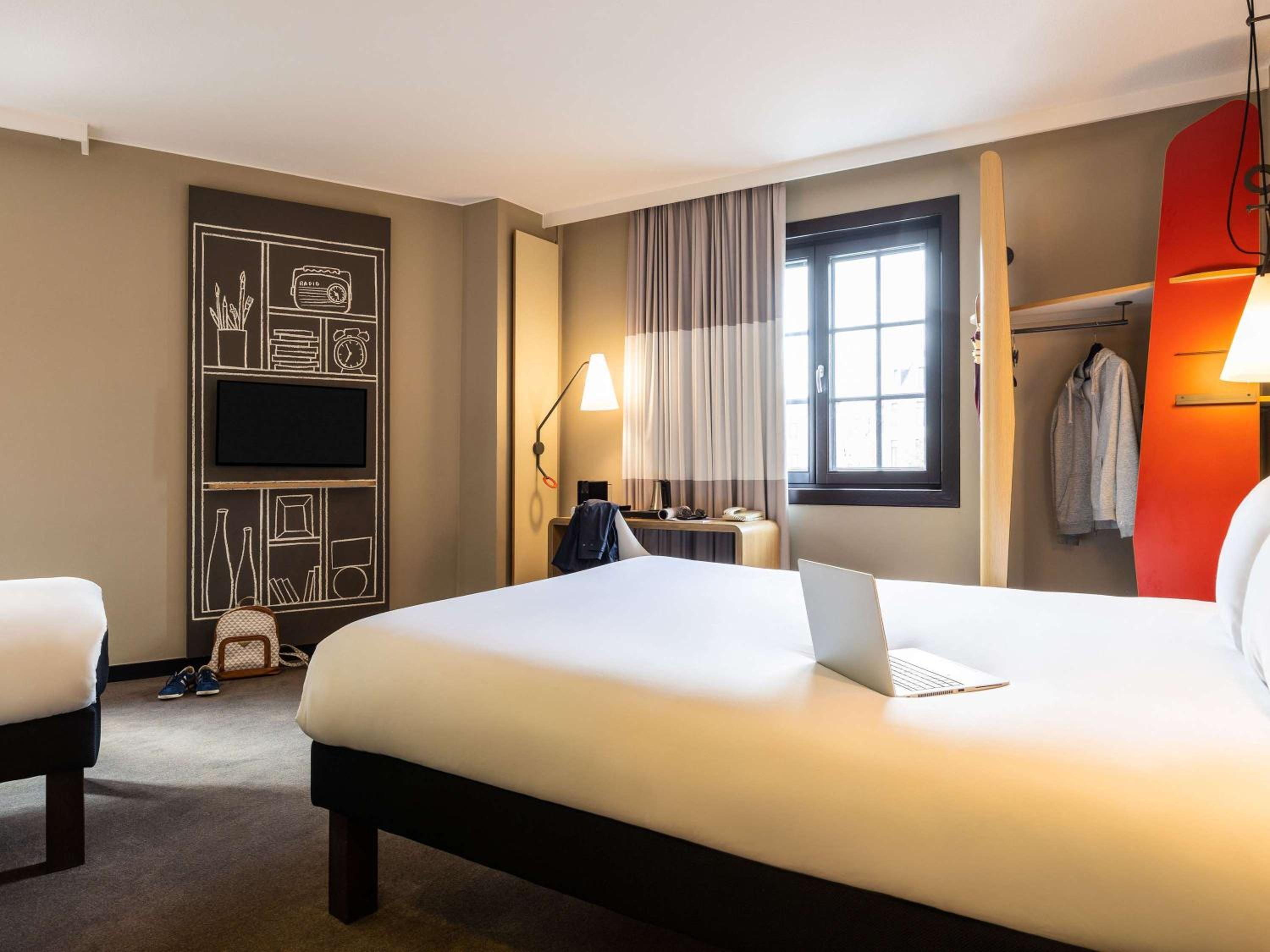 rooms