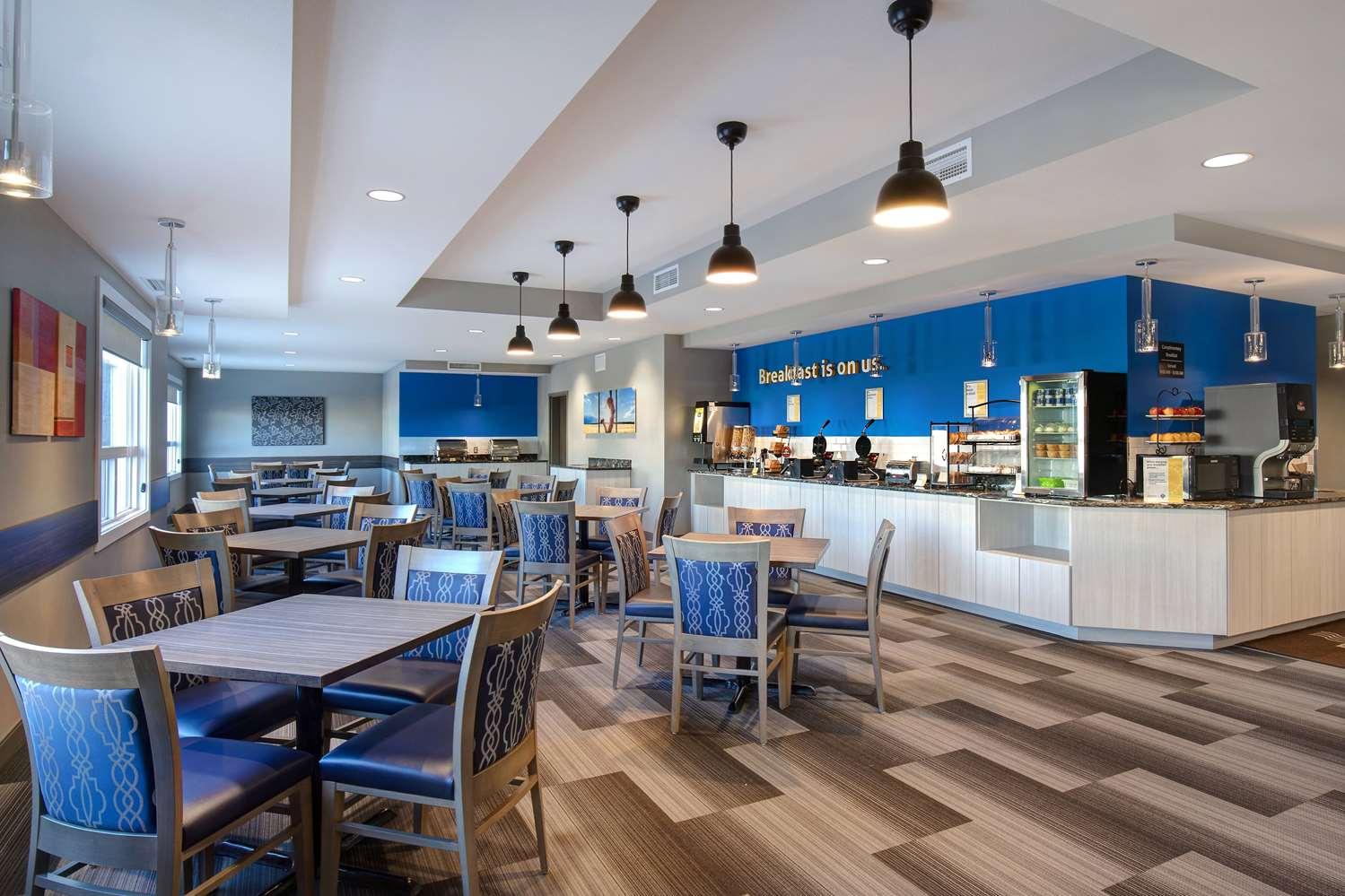 restaurant cafeteria