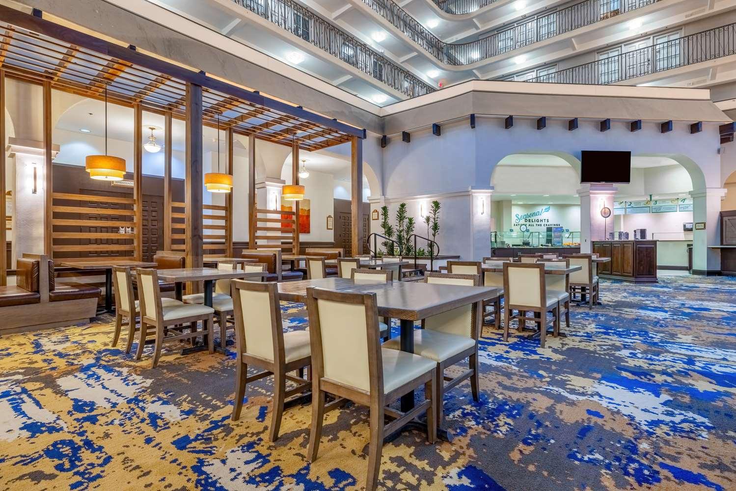 restaurant cafeteria