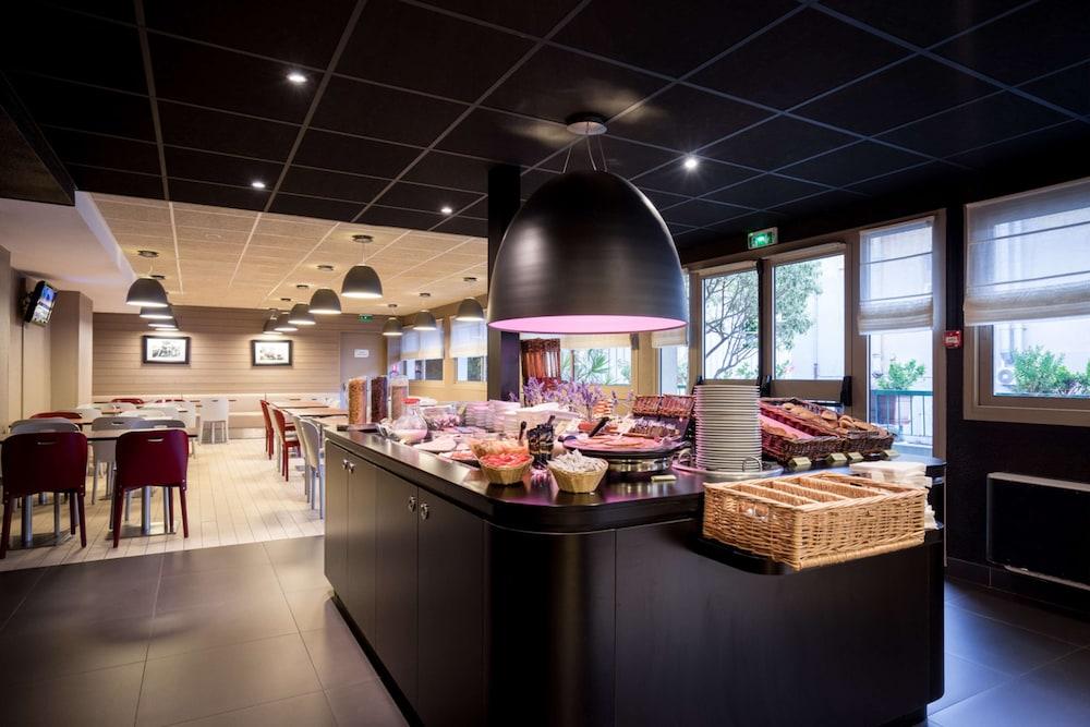 restaurant-cafeteria