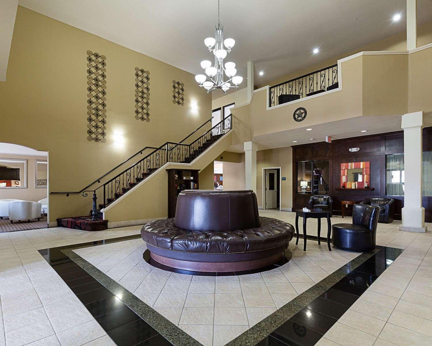lobby