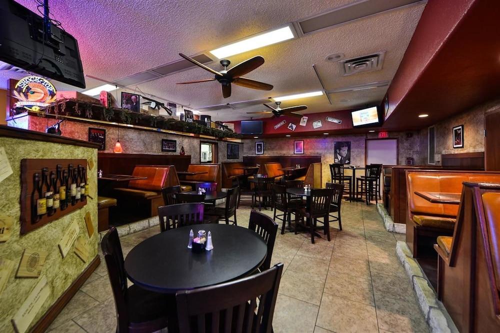 restaurant-cafeteria